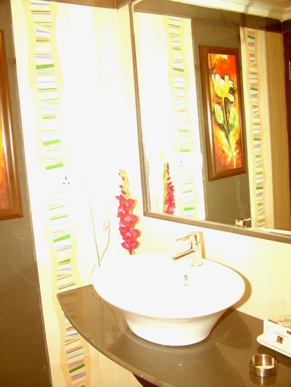 Bhilai Hotel Grand Dhillon מראה חיצוני תמונה